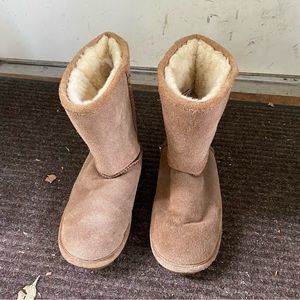 Light Brown Bearclaw Boots